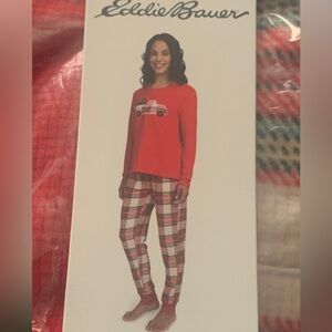EDDIE BAUER 2-PIECE PAJAMAS